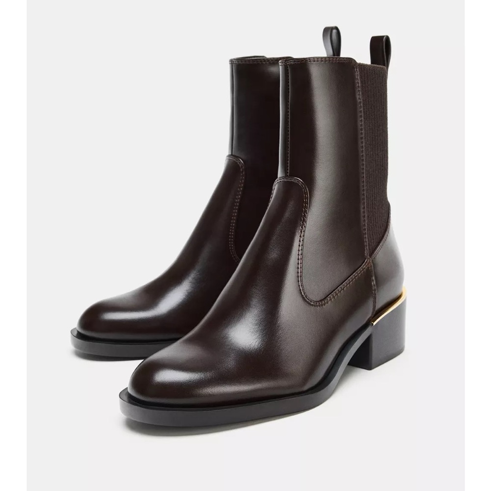 Zara brown low heeled ankle boots with gold metallic detail